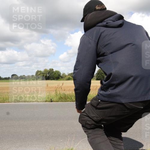 25.08.2024 - Elbe Triathlon Hamburg Fuchs,  Jonas http://msf.ph/oto/6843169 25.08.2024 11:54:26 Radfahren  meine-sportfotos.de