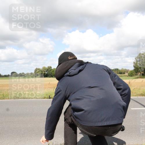 25.08.2024 - Elbe Triathlon Hamburg Fuchs,  Jonas http://msf.ph/oto/6843175 25.08.2024 11:54:26 Radfahren  meine-sportfotos.de