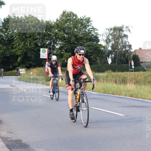 25.08.2024 - Elbe Triathlon Hamburg Fuchs,  Jonas http://msf.ph/oto/6843192 25.08.2024 09:00:28 Radfahren 119, 88, 163 meine-sportfotos.de