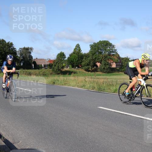25.08.2024 - Elbe Triathlon Hamburg Fuchs,  Jonas http://msf.ph/oto/6843206 25.08.2024 09:42:02 Radfahren 484, 508, 434, 544 meine-sportfotos.de