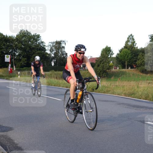 25.08.2024 - Elbe Triathlon Hamburg Fuchs,  Jonas http://msf.ph/oto/6843214 25.08.2024 09:00:29 Radfahren 119, 88, 163 meine-sportfotos.de
