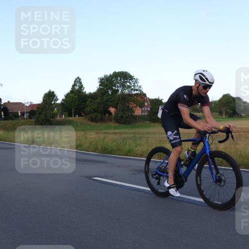 25.08.2024 - Elbe Triathlon Hamburg Fuchs,  Jonas http://msf.ph/oto/6843234 25.08.2024 09:00:30 Radfahren 119, 88, 163, 118 meine-sportfotos.de