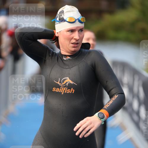 25.08.2024 - Elbe Triathlon Hamburg H.Heesch http://msf.ph/oto/6843262 25.08.2024 08:46:14 Schwimmen 123, 126, 131, 138, 149, 154, 160, 179, 184 meine-sportfotos.de