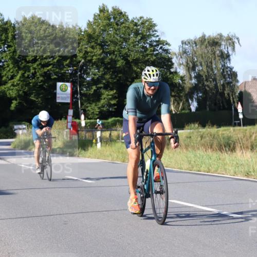 25.08.2024 - Elbe Triathlon Hamburg Fuchs,  Jonas http://msf.ph/oto/6843285 25.08.2024 09:42:10 Radfahren 262, 358, 485, 398 meine-sportfotos.de