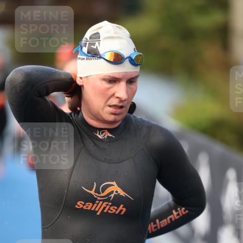 25.08.2024 - Elbe Triathlon Hamburg H.Heesch http://msf.ph/oto/6843337 25.08.2024 08:46:15 Schwimmen 123, 131, 138, 149, 154, 160, 179, 184 meine-sportfotos.de