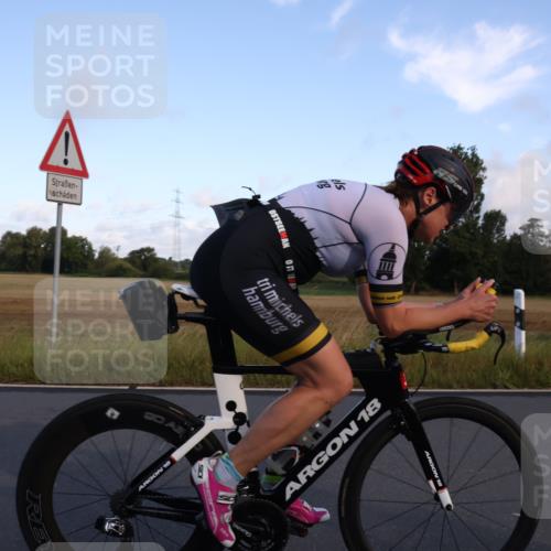 25.08.2024 - Elbe Triathlon Hamburg Fuchs,  Jonas http://msf.ph/oto/6843341 25.08.2024 09:00:37 Radfahren 163, 118, 63 meine-sportfotos.de