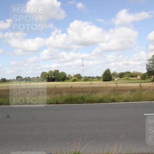 25.08.2024 - Elbe Triathlon Hamburg Fuchs,  Jonas http://msf.ph/oto/6843344 25.08.2024 12:24:55 Radfahren  meine-sportfotos.de