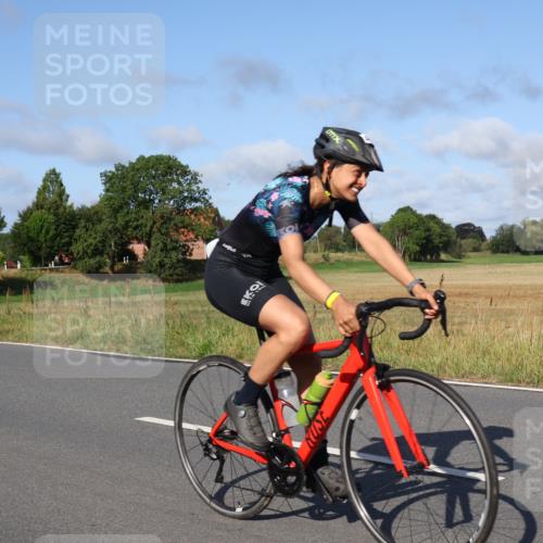 25.08.2024 - Elbe Triathlon Hamburg Fuchs,  Jonas http://msf.ph/oto/6843367 25.08.2024 09:42:14 Radfahren 262, 358, 485, 398, 515, 166 meine-sportfotos.de