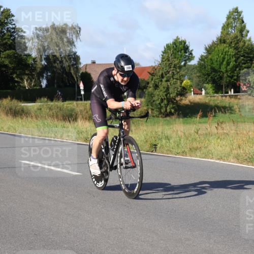 25.08.2024 - Elbe Triathlon Hamburg Fuchs,  Jonas http://msf.ph/oto/6843385 25.08.2024 09:42:15 Radfahren 262, 358, 485, 398, 515, 166 meine-sportfotos.de