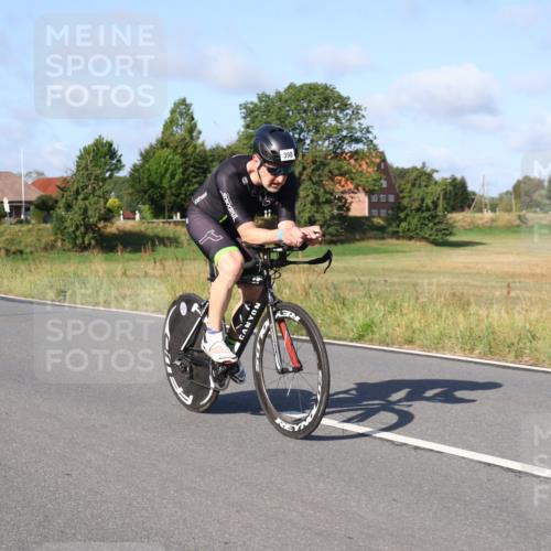 25.08.2024 - Elbe Triathlon Hamburg Fuchs,  Jonas http://msf.ph/oto/6843398 25.08.2024 09:42:15 Radfahren 262, 358, 485, 398, 515, 166 meine-sportfotos.de
