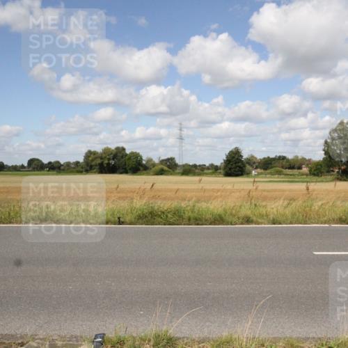 25.08.2024 - Elbe Triathlon Hamburg Fuchs,  Jonas http://msf.ph/oto/6843416 25.08.2024 12:28:11 Radfahren  meine-sportfotos.de