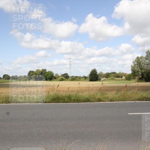 25.08.2024 - Elbe Triathlon Hamburg Fuchs,  Jonas http://msf.ph/oto/6843452 25.08.2024 12:28:57 Radfahren  meine-sportfotos.de