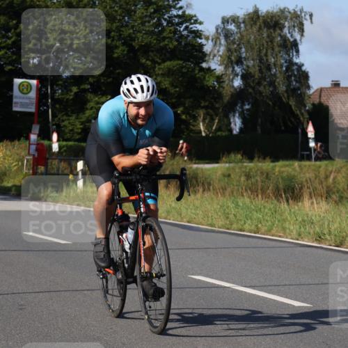 25.08.2024 - Elbe Triathlon Hamburg Fuchs,  Jonas http://msf.ph/oto/6843455 25.08.2024 09:42:21 Radfahren 515, 166, 421, 545 meine-sportfotos.de