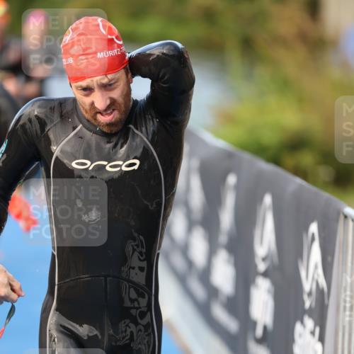 25.08.2024 - Elbe Triathlon Hamburg H.Heesch http://msf.ph/oto/6843480 25.08.2024 08:46:19 Schwimmen 113, 123, 131, 138, 149, 150, 154, 160, 179, 184 meine-sportfotos.de