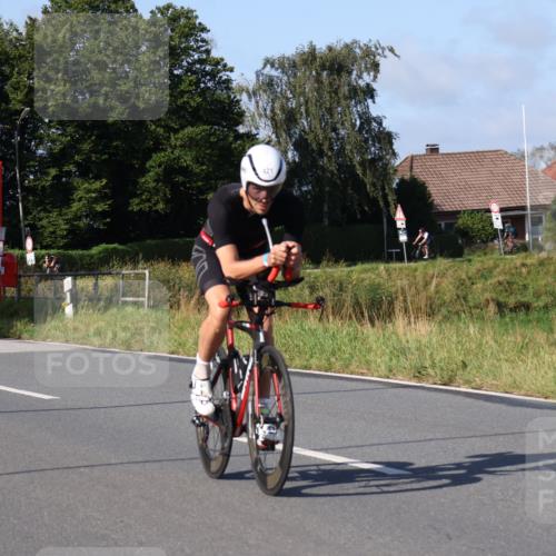 25.08.2024 - Elbe Triathlon Hamburg Fuchs,  Jonas http://msf.ph/oto/6843493 25.08.2024 09:42:23 Radfahren 515, 166, 421, 545, 285, 235 meine-sportfotos.de