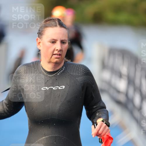 25.08.2024 - Elbe Triathlon Hamburg H.Heesch http://msf.ph/oto/6843535 25.08.2024 08:46:21 Schwimmen 113, 123, 131, 138, 149, 150, 154, 160, 179, 184 meine-sportfotos.de