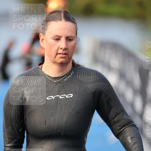 25.08.2024 - Elbe Triathlon Hamburg H.Heesch http://msf.ph/oto/6843567 25.08.2024 08:46:21 Schwimmen 113, 123, 131, 138, 149, 150, 154, 160, 179, 184 meine-sportfotos.de