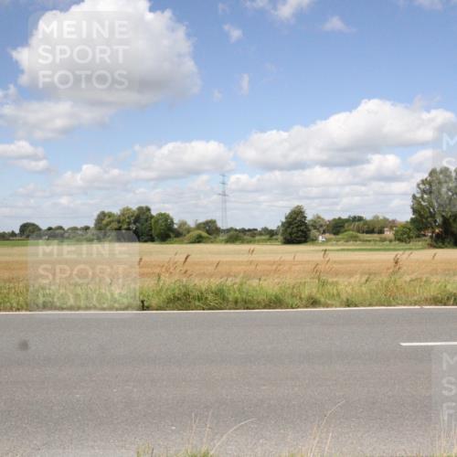 25.08.2024 - Elbe Triathlon Hamburg Fuchs,  Jonas http://msf.ph/oto/6843568 25.08.2024 12:41:00 Radfahren  meine-sportfotos.de