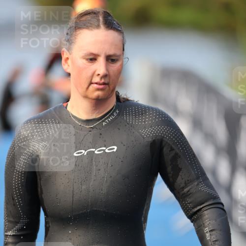 25.08.2024 - Elbe Triathlon Hamburg H.Heesch http://msf.ph/oto/6843574 25.08.2024 08:46:21 Schwimmen 113, 123, 131, 138, 149, 150, 154, 160, 179, 184 meine-sportfotos.de