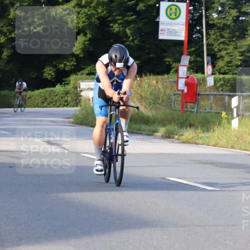 25.08.2024 - Elbe Triathlon Hamburg Fuchs,  Jonas http://msf.ph/oto/6843604 25.08.2024 09:01:29 Radfahren 85, 173 meine-sportfotos.de