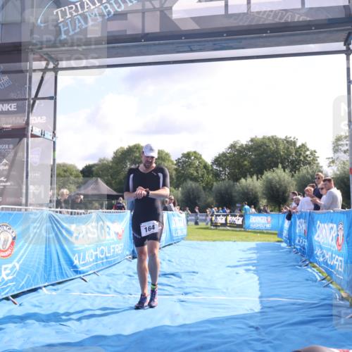 25.08.2024 - Elbe Triathlon Hamburg H.Heesch http://msf.ph/oto/6843621 25.08.2024 10:32:40 Ziel 164 meine-sportfotos.de