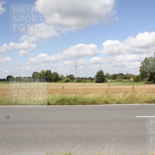 25.08.2024 - Elbe Triathlon Hamburg Fuchs,  Jonas http://msf.ph/oto/6843623 25.08.2024 12:43:13 Radfahren  meine-sportfotos.de