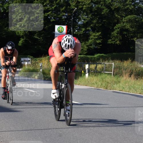 25.08.2024 - Elbe Triathlon Hamburg Fuchs,  Jonas http://msf.ph/oto/6843643 25.08.2024 09:42:32 Radfahren 285, 235, 372, 378, 215, 157, 525 meine-sportfotos.de