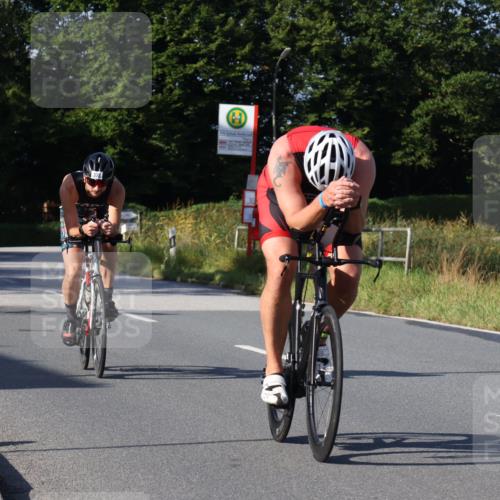25.08.2024 - Elbe Triathlon Hamburg Fuchs,  Jonas http://msf.ph/oto/6843645 25.08.2024 09:42:32 Radfahren 285, 235, 372, 378, 215, 157, 525 meine-sportfotos.de