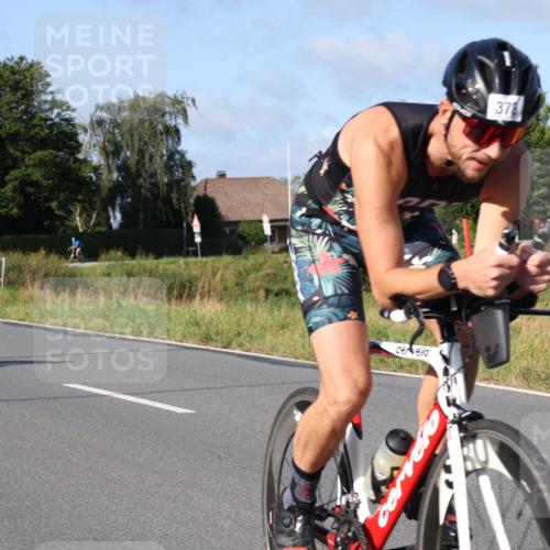 25.08.2024 - Elbe Triathlon Hamburg Fuchs,  Jonas http://msf.ph/oto/6843664 25.08.2024 09:42:33 Radfahren 285, 235, 372, 378, 215, 157, 525 meine-sportfotos.de