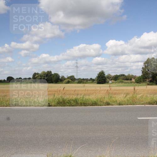 25.08.2024 - Elbe Triathlon Hamburg Fuchs,  Jonas http://msf.ph/oto/6843680 25.08.2024 12:43:25 Radfahren  meine-sportfotos.de