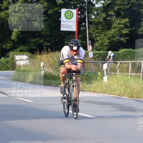 25.08.2024 - Elbe Triathlon Hamburg Fuchs,  Jonas http://msf.ph/oto/6843686 25.08.2024 09:01:35 Radfahren 173, 72, 111 meine-sportfotos.de