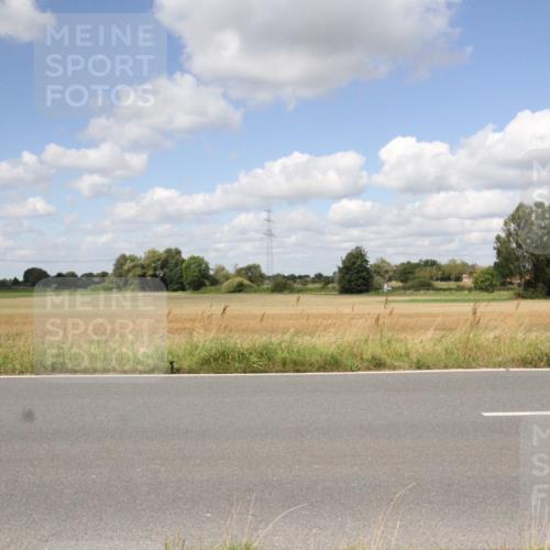 25.08.2024 - Elbe Triathlon Hamburg Fuchs,  Jonas http://msf.ph/oto/6843704 25.08.2024 12:43:41 Radfahren  meine-sportfotos.de