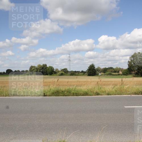 25.08.2024 - Elbe Triathlon Hamburg Fuchs,  Jonas http://msf.ph/oto/6843714 25.08.2024 12:43:42 Radfahren  meine-sportfotos.de