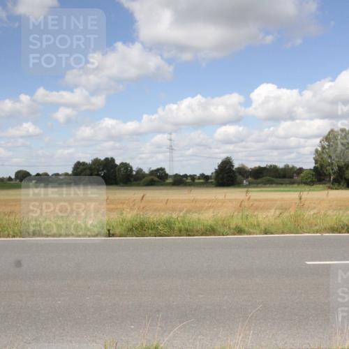 25.08.2024 - Elbe Triathlon Hamburg Fuchs,  Jonas http://msf.ph/oto/6843719 25.08.2024 12:44:08 Radfahren  meine-sportfotos.de