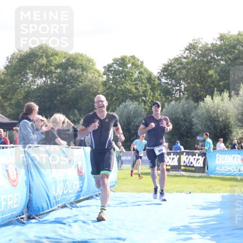 25.08.2024 - Elbe Triathlon Hamburg H.Heesch http://msf.ph/oto/6843740 25.08.2024 10:33:05 Ziel 95, 159 meine-sportfotos.de
