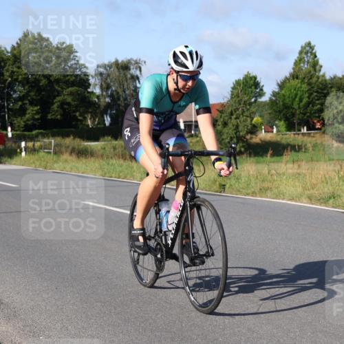 25.08.2024 - Elbe Triathlon Hamburg Fuchs,  Jonas http://msf.ph/oto/6843759 25.08.2024 09:42:37 Radfahren 372, 378, 215, 157, 525, 543 meine-sportfotos.de