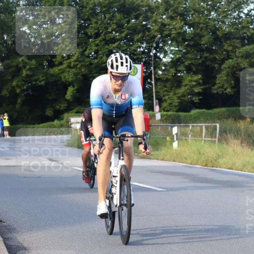 25.08.2024 - Elbe Triathlon Hamburg Fuchs,  Jonas http://msf.ph/oto/6843803 25.08.2024 09:01:44 Radfahren 67, 66, 59 meine-sportfotos.de