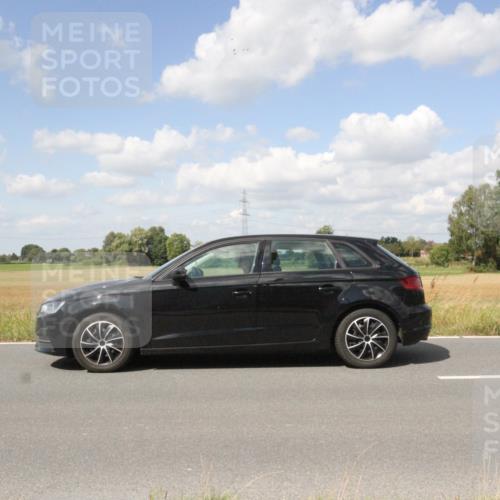25.08.2024 - Elbe Triathlon Hamburg Fuchs,  Jonas http://msf.ph/oto/6843814 25.08.2024 13:08:17 Radfahren  meine-sportfotos.de