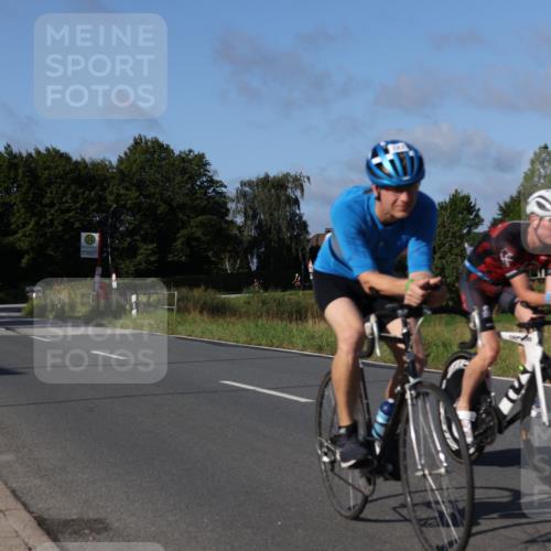 25.08.2024 - Elbe Triathlon Hamburg Fuchs,  Jonas http://msf.ph/oto/6843846 25.08.2024 09:42:45 Radfahren 543, 359, 282, 497 meine-sportfotos.de