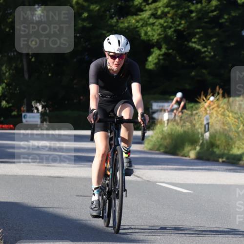 25.08.2024 - Elbe Triathlon Hamburg Fuchs,  Jonas http://msf.ph/oto/6843852 25.08.2024 09:42:49 Radfahren 359, 282, 497 meine-sportfotos.de