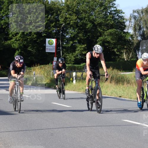 25.08.2024 - Elbe Triathlon Hamburg Fuchs,  Jonas http://msf.ph/oto/6843909 25.08.2024 09:42:56 Radfahren 442, 435, 143, 333, 134 meine-sportfotos.de