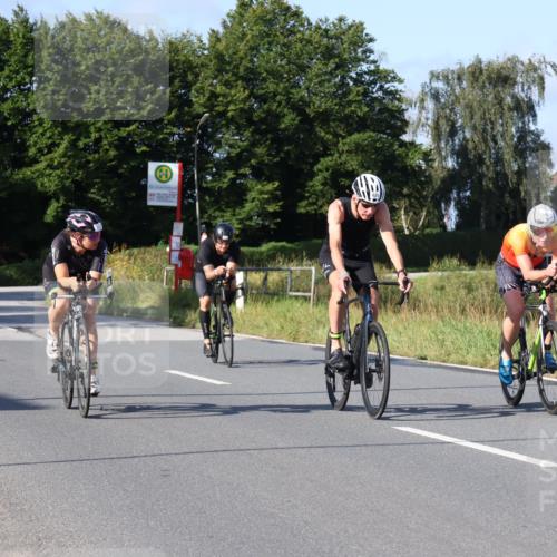 25.08.2024 - Elbe Triathlon Hamburg Fuchs,  Jonas http://msf.ph/oto/6843916 25.08.2024 09:42:56 Radfahren 442, 435, 143, 333, 134 meine-sportfotos.de