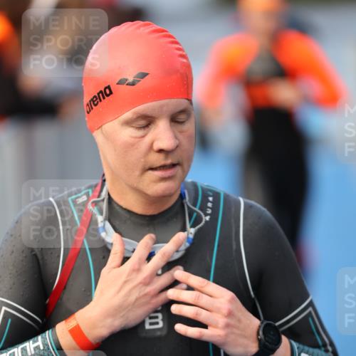 25.08.2024 - Elbe Triathlon Hamburg H.Heesch http://msf.ph/oto/6843957 25.08.2024 08:46:33 Schwimmen 113, 123, 131, 138, 147, 150, 160, 179 meine-sportfotos.de