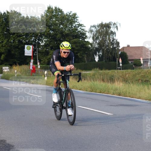 25.08.2024 - Elbe Triathlon Hamburg Fuchs,  Jonas http://msf.ph/oto/6843971 25.08.2024 09:01:58 Radfahren 330, 207 meine-sportfotos.de