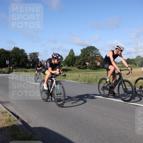 25.08.2024 - Elbe Triathlon Hamburg Fuchs,  Jonas http://msf.ph/oto/6843973 25.08.2024 09:42:57 Radfahren 442, 435, 143, 333, 134 meine-sportfotos.de
