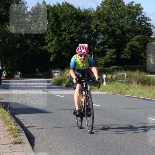 25.08.2024 - Elbe Triathlon Hamburg Fuchs,  Jonas http://msf.ph/oto/6843999 25.08.2024 09:43:01 Radfahren 442, 435, 143, 333, 134, 468 meine-sportfotos.de
