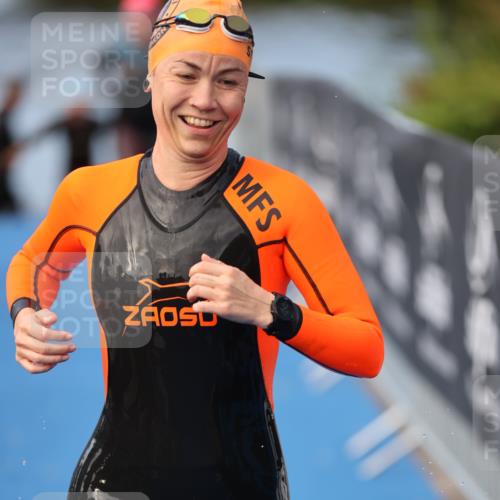 25.08.2024 - Elbe Triathlon Hamburg H.Heesch http://msf.ph/oto/6844029 25.08.2024 08:46:34 Schwimmen 113, 123, 131, 138, 147, 150, 160, 179 meine-sportfotos.de