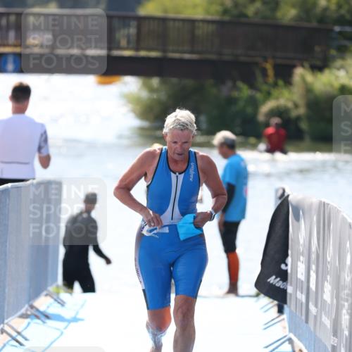 25.08.2024 - Elbe Triathlon Hamburg H.Heesch http://msf.ph/oto/6844056 25.08.2024 14:40:36 Schwimmen  meine-sportfotos.de
