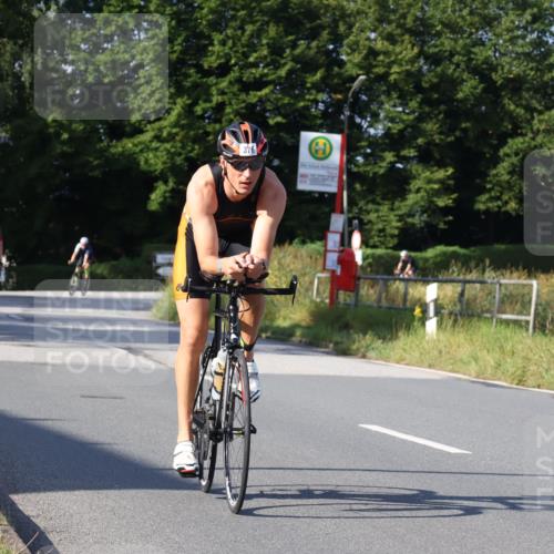 25.08.2024 - Elbe Triathlon Hamburg Fuchs,  Jonas http://msf.ph/oto/6844058 25.08.2024 09:43:11 Radfahren 468, 376, 417, 150, 243, 507 meine-sportfotos.de
