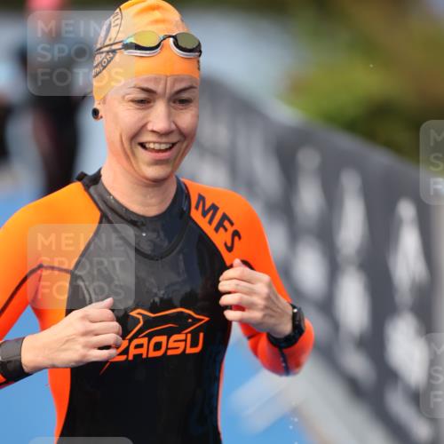 25.08.2024 - Elbe Triathlon Hamburg H.Heesch http://msf.ph/oto/6844062 25.08.2024 08:46:35 Schwimmen 113, 131, 138, 147, 150, 160, 179, 198 meine-sportfotos.de